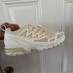 Salmon white sneakers