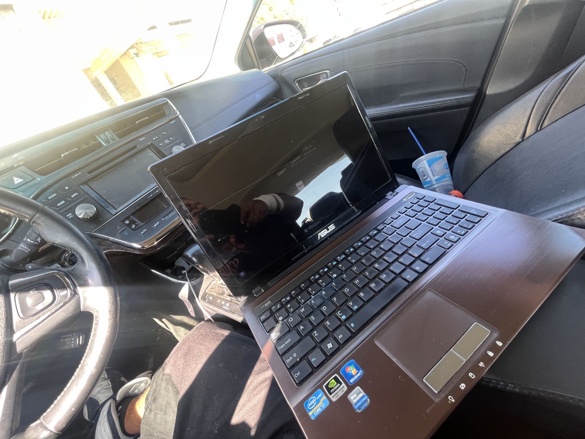 Asus Laptop 60
