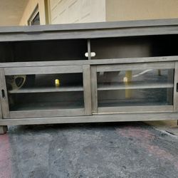 Tv Center