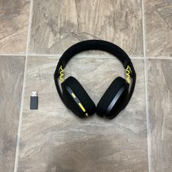 Logitech Headsets G435