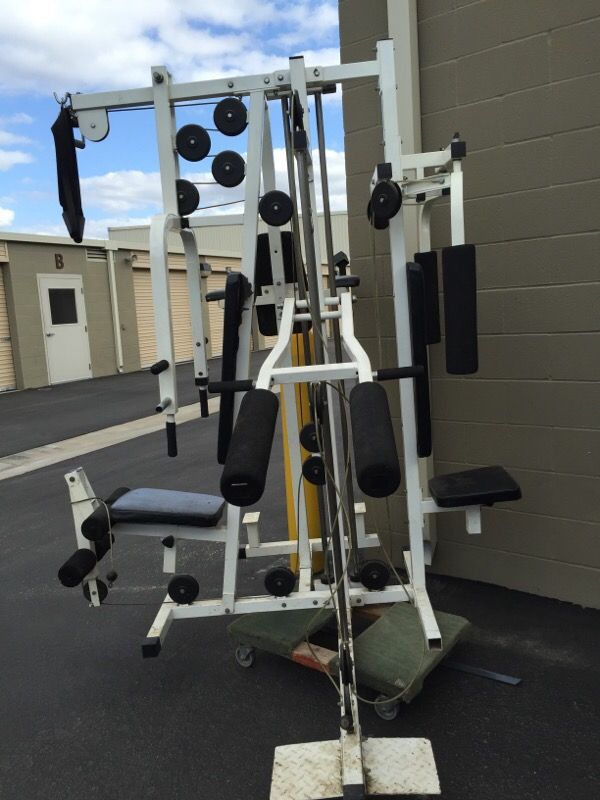 BMI 9800 HOME GYM