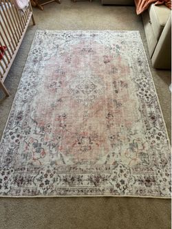 Washable Blush Pink Floral Area Rug 5’ x 7’– Excellent Condition