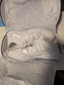 Nfinity New Evolution Cheer Shoes