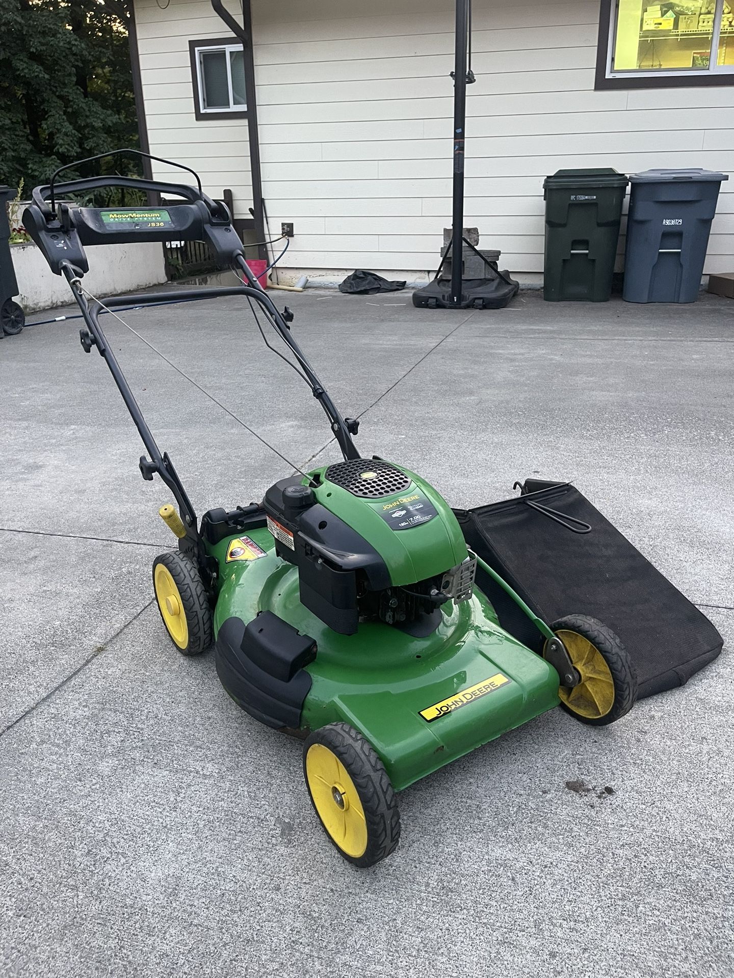 New John Deere Mower 84 - 5fviyki