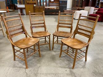Wooden Spindle Back Chairs with Magazine Rack (Set of 4)
