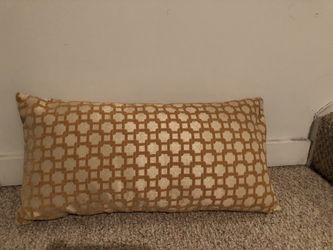 Beautiful gold mid century style pillow.. like brand new