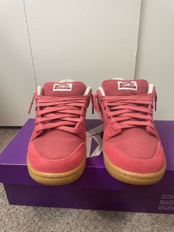 Nike SB Dunk Low Pro “Adobe”