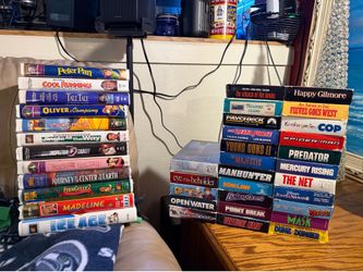 $30 39 VHS tape lot