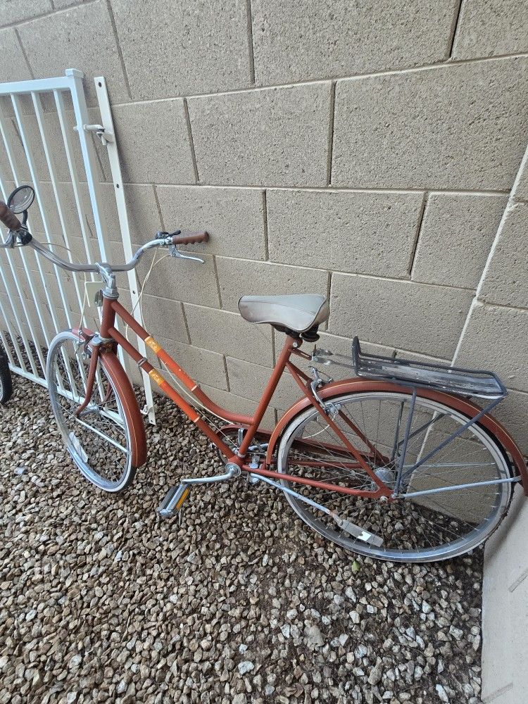 26" Huffy Bike For Repair