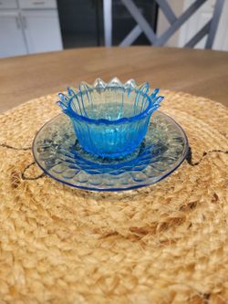 Vintage Blue Sunflower Glass W/ Plate