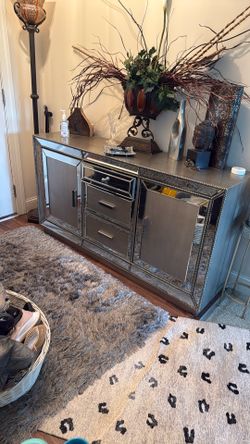 Silver Sideboard/buffet
