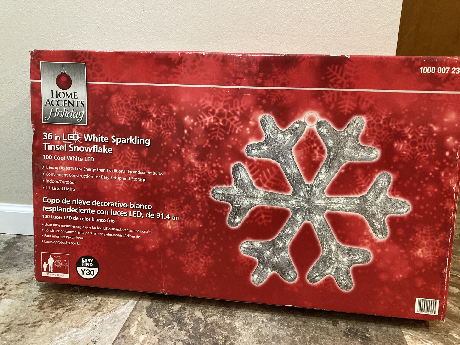HOME ACCENTS 36" White Sparkling Tinsel Snowflake