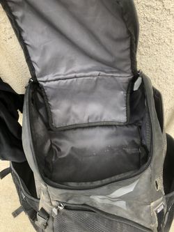 Easton E610 Catchers Back Pack
