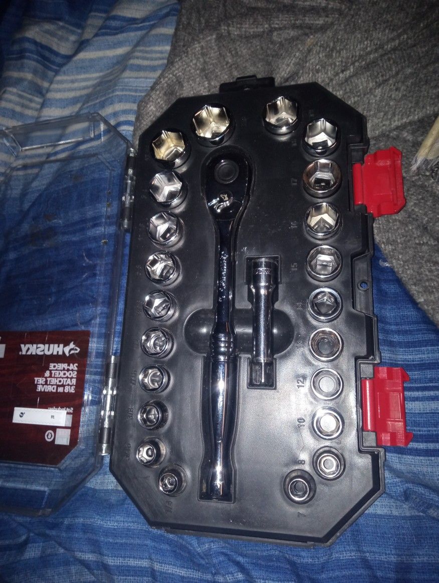 Husky Ratchet Socket Set