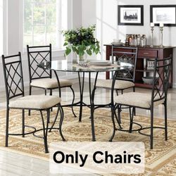 4 PACK Signature Design by Ashley Glambrey Old World Dining Chair with Cushion, 4 Count,, Brown (( NEW  missing  screws and bolts))