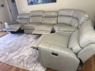 American Signature Sectional Leather Couch