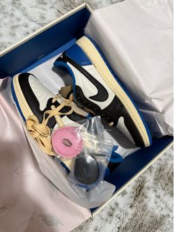 Travis Scott Jordan 1 fragment low size 10