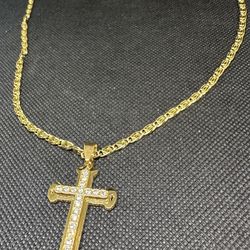 20 Inch Gold Chain With Diamond Gold Cross Pendant. 