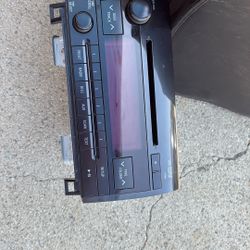 2008-2015 Tundra Or Sequoia Radio W/ Cd