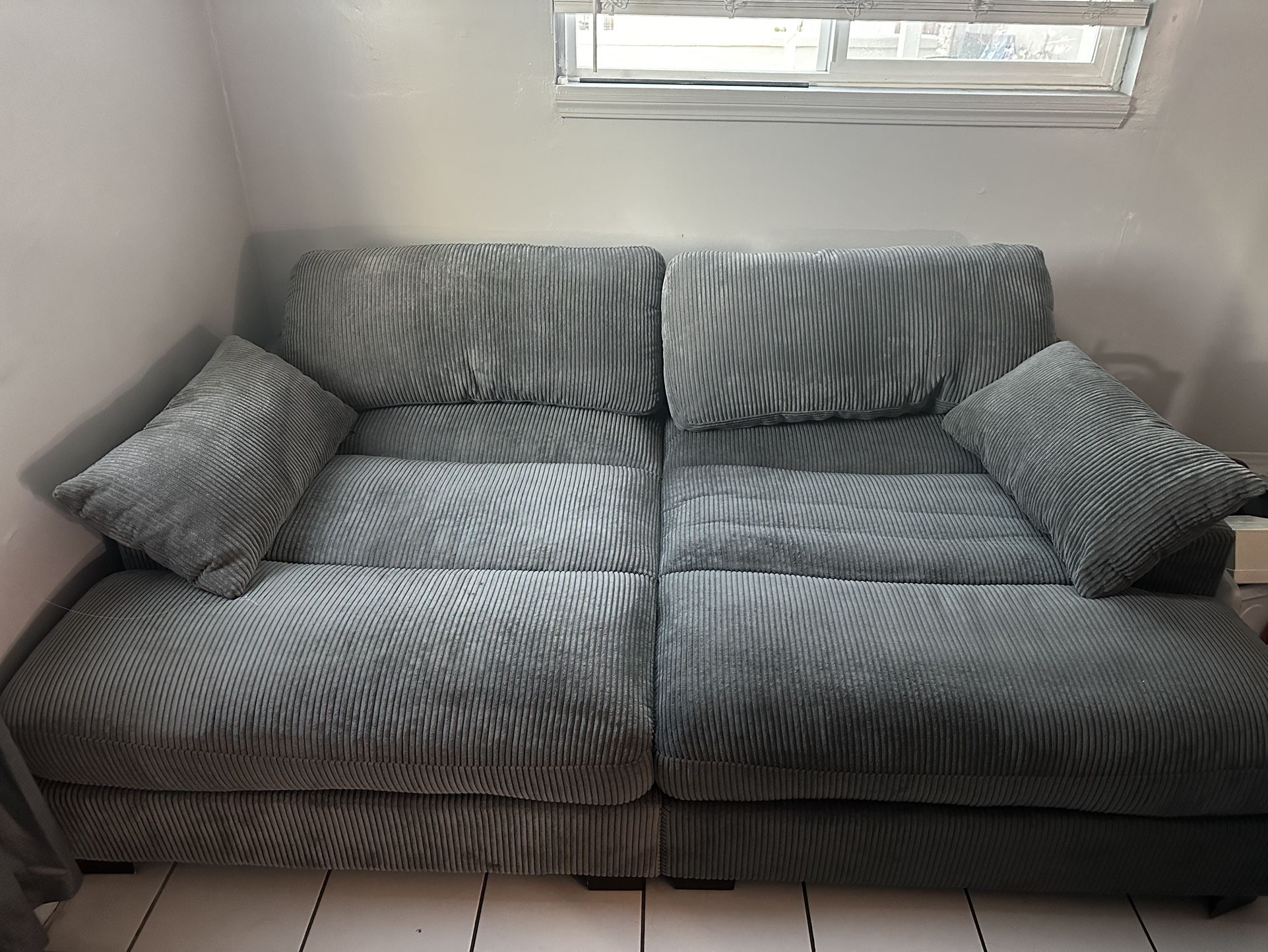 Sofa 