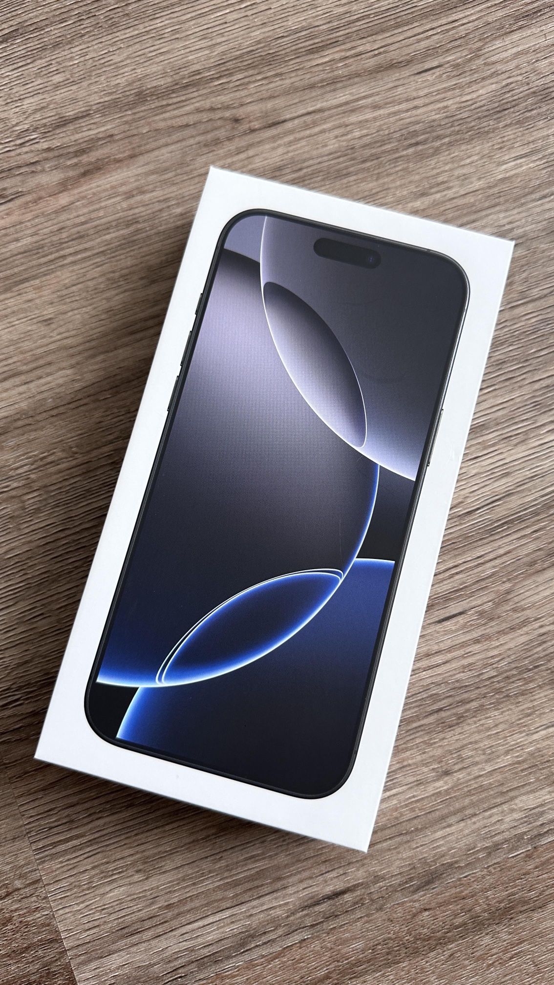 iPhone 16 Pro Max unlocked