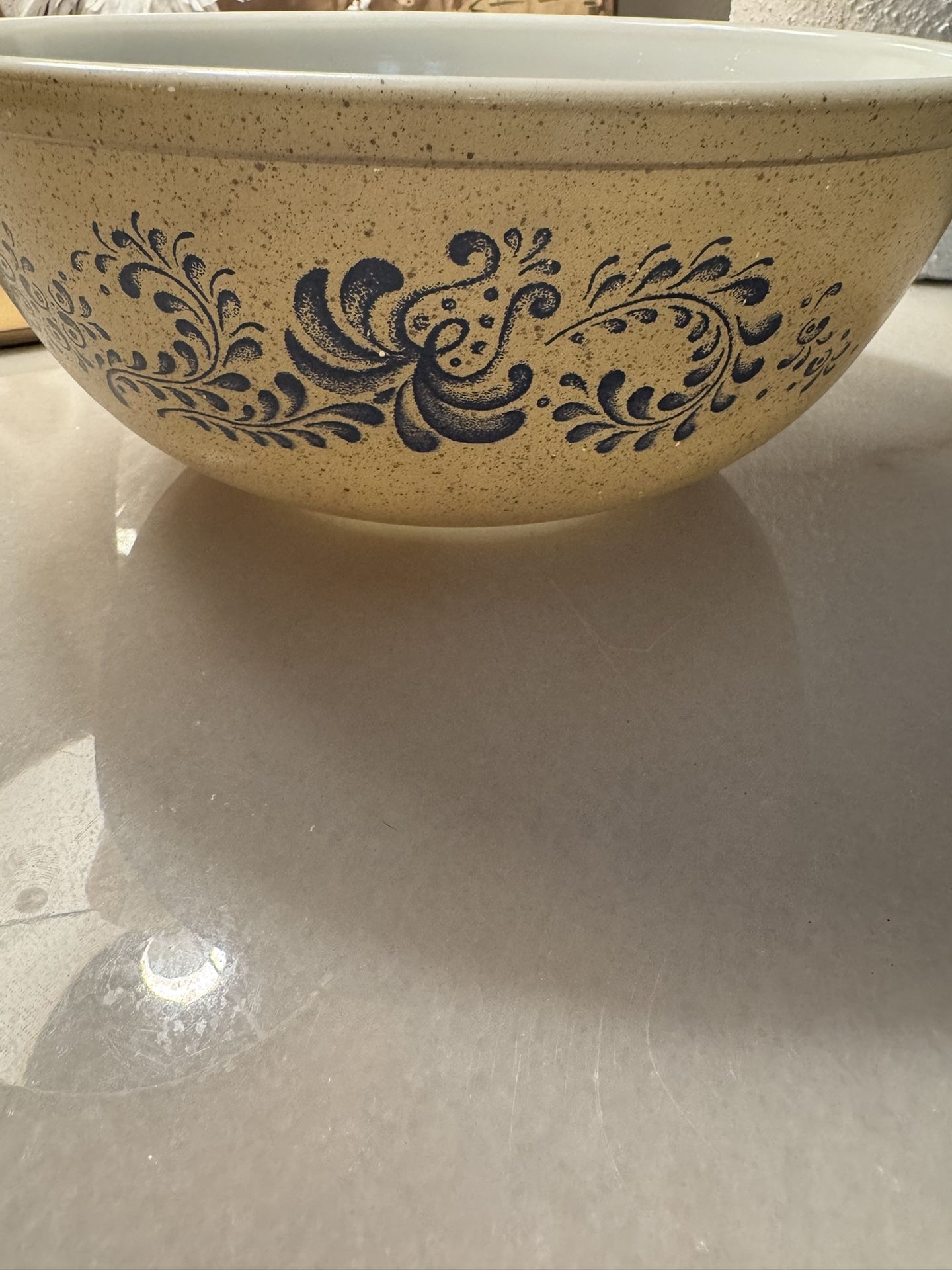 Vintage Pyrex Perfect Condition