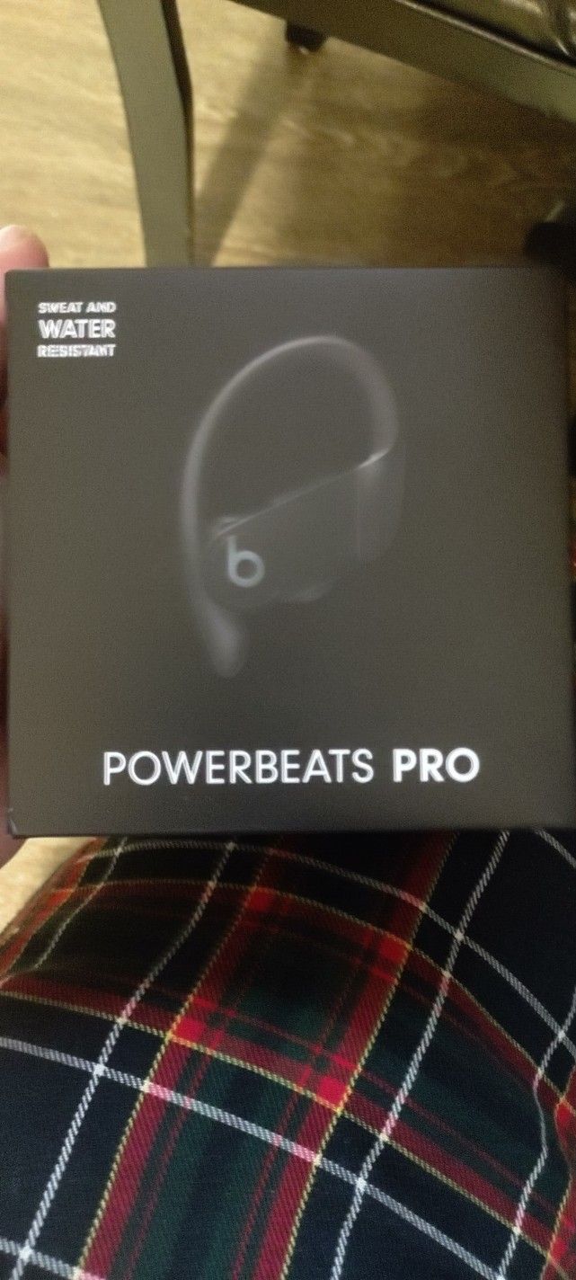 POWERBEATS PRO