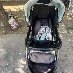 Stroller 
