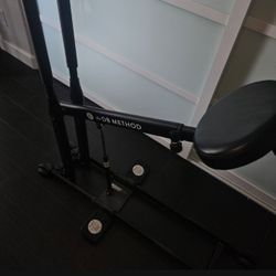 THE DB METHOD SQUAT machine 