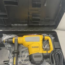 dewalt 15 amp corded  sds max rotary hammer