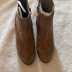 Brown Women Boots