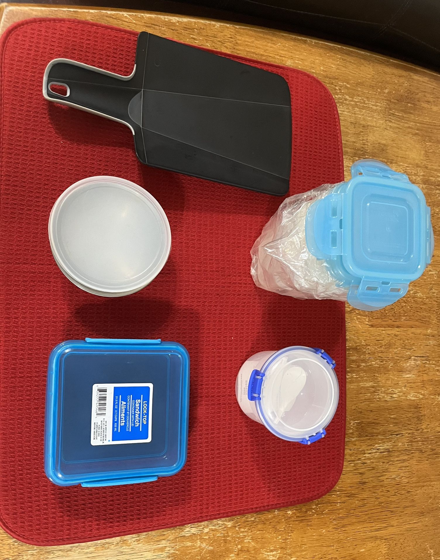 8PC KITCHEN LOT