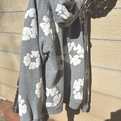  Grey Demium Tear Hoodie Size L 