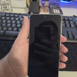 Samsung S23 White 128GB Unlocked Mint Condition