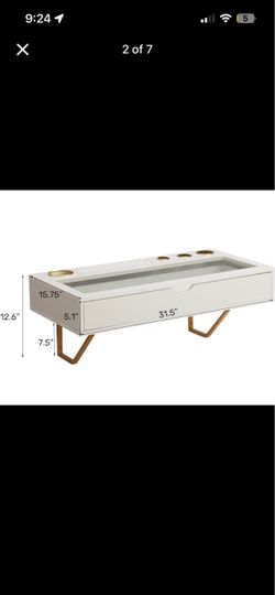 Wall mounted vanity