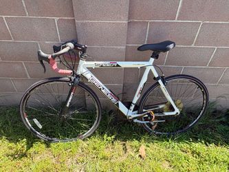 Genesis Saber Road Bike – Lightweight Aluminum Frame – Drop Bars