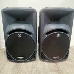 Mackie SRM450 Loud Speaker, 12 inch, 1000 W Powered Speaker