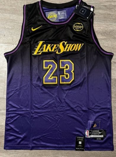 LARGE Los Angeles Lakers LeBron James Jersey