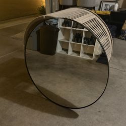 Round Mirror