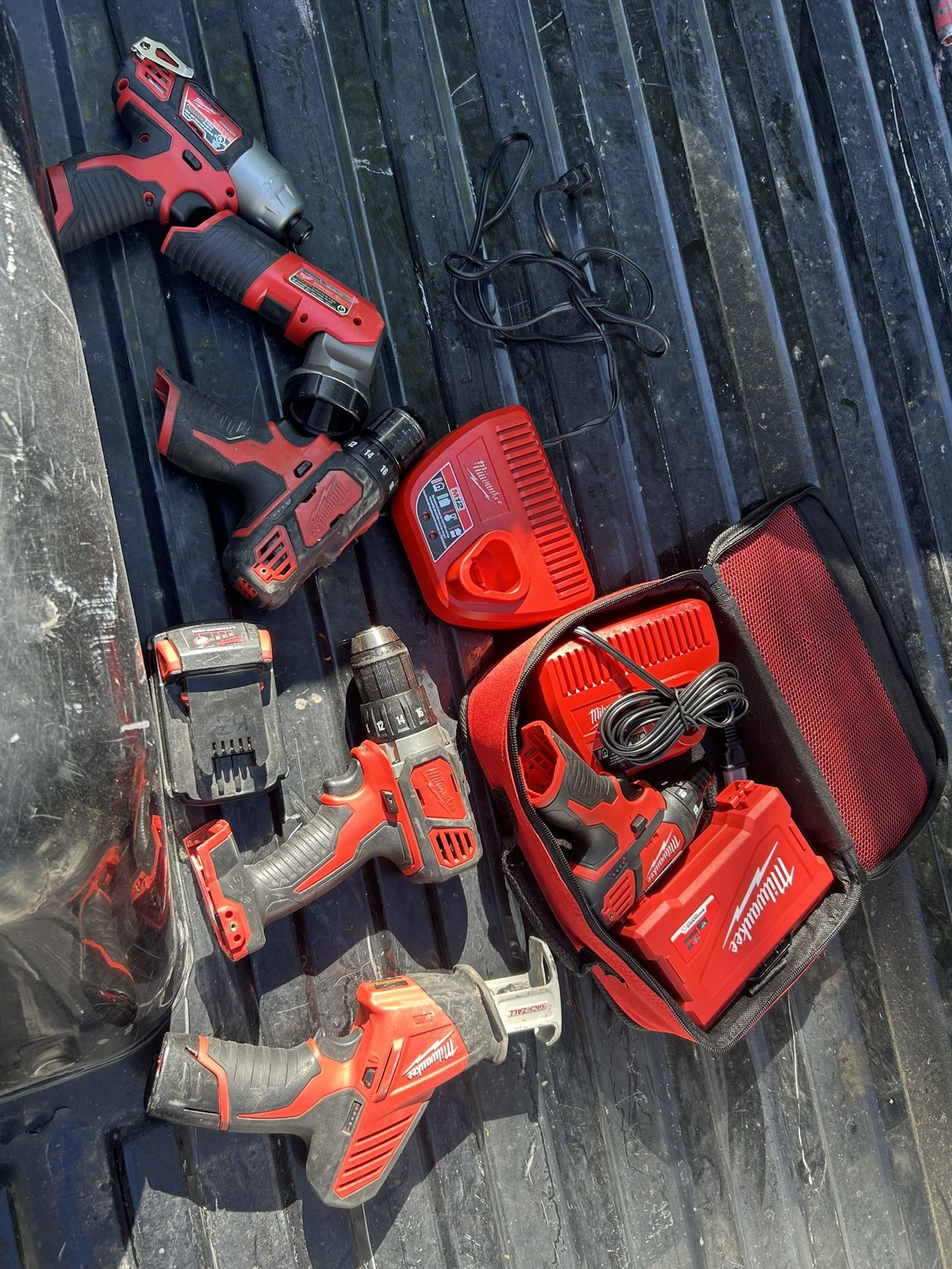 Milwaukee Tools 