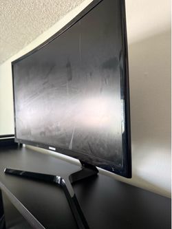 Samsung 24” Curved Gaming Monitor