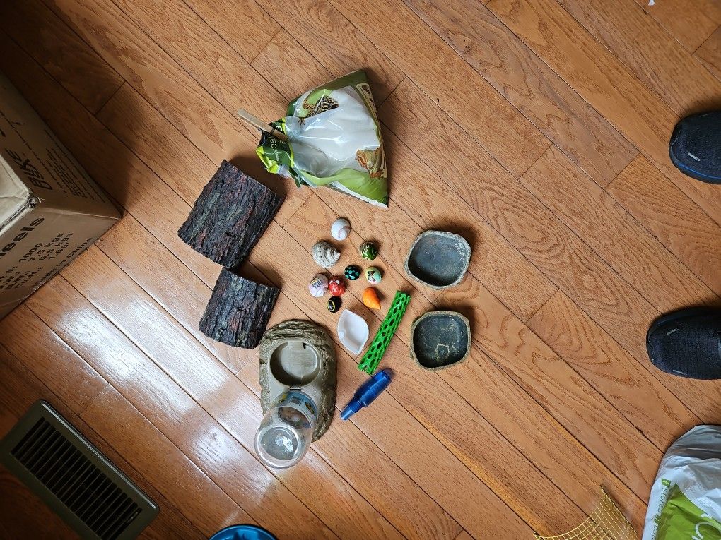Hermit Crab/Reptile Supplies