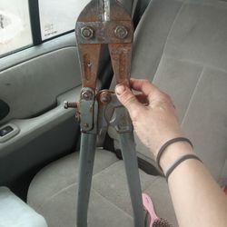 Xxl Bolt Cutters. Used But Still Work Only Asking $30 Obo?