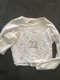 Hollister sweater