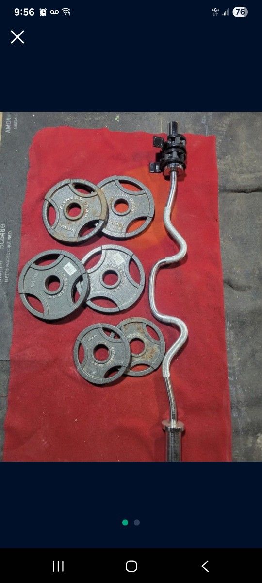 2" HOLE EZ-CURL BAR WITH CLIPS AND 50LBs TOTAL   4- 10s. 2-5s
11525 S HALSTED DUNKIN DONUTS/7111.S WESTERN WALGREENS 
100$  CASH ONLY AS IS 