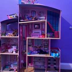 Doll House