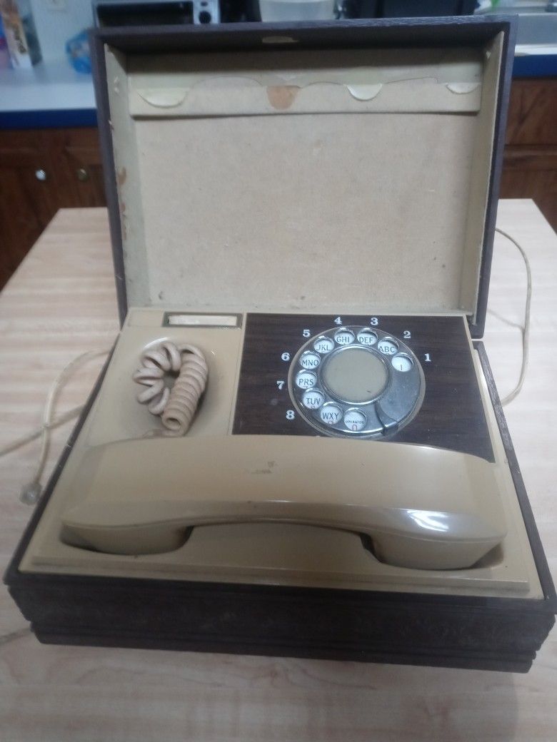 Vintage Deco-tel Boxed Notary executive desk Phone