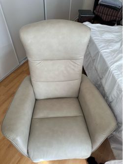 Stress less chair
