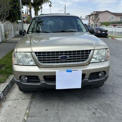 2003 Ford Explorer