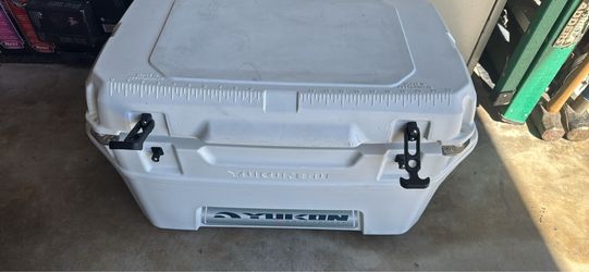 YUKON 50 gal cooler